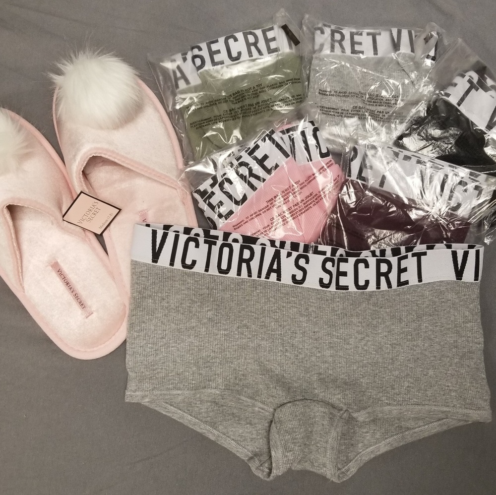 5 VS Boyshorts + Slippers (Medium)